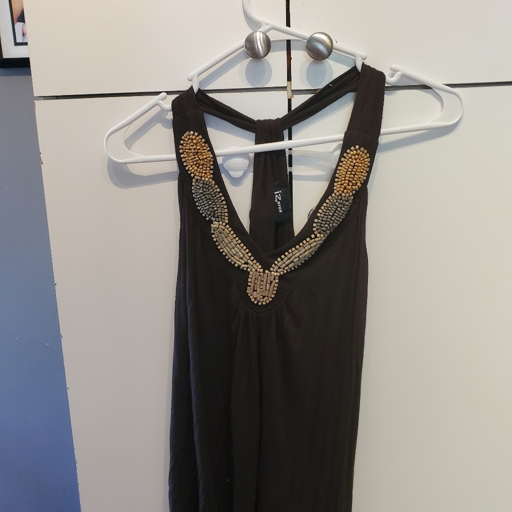 Womens tank with neck beads